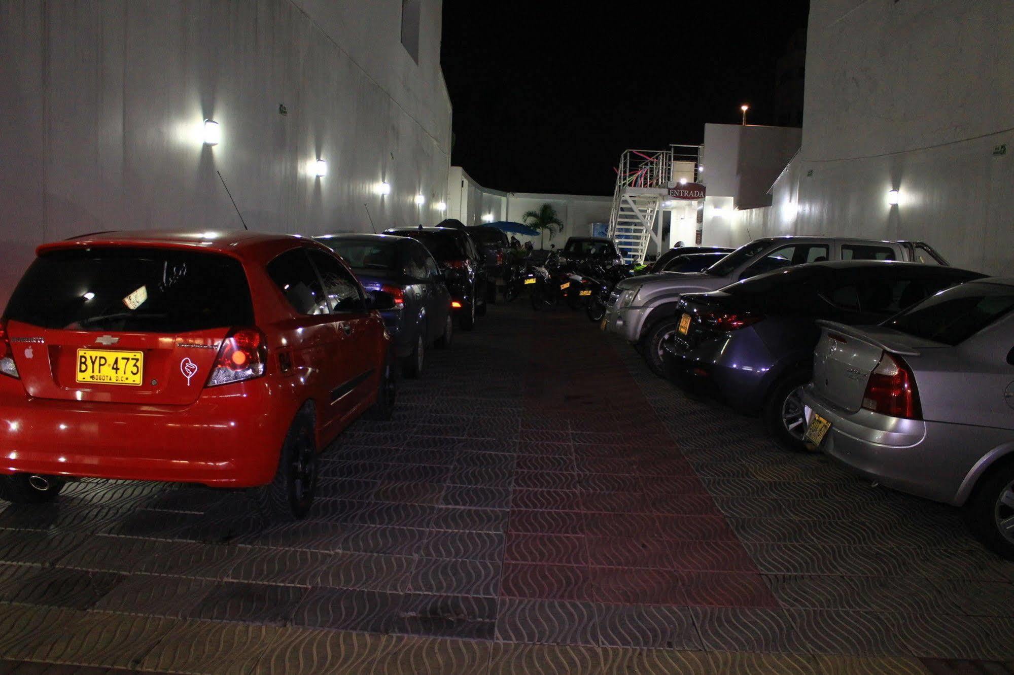 Hotel Royal Fenix Yopal Exterior foto