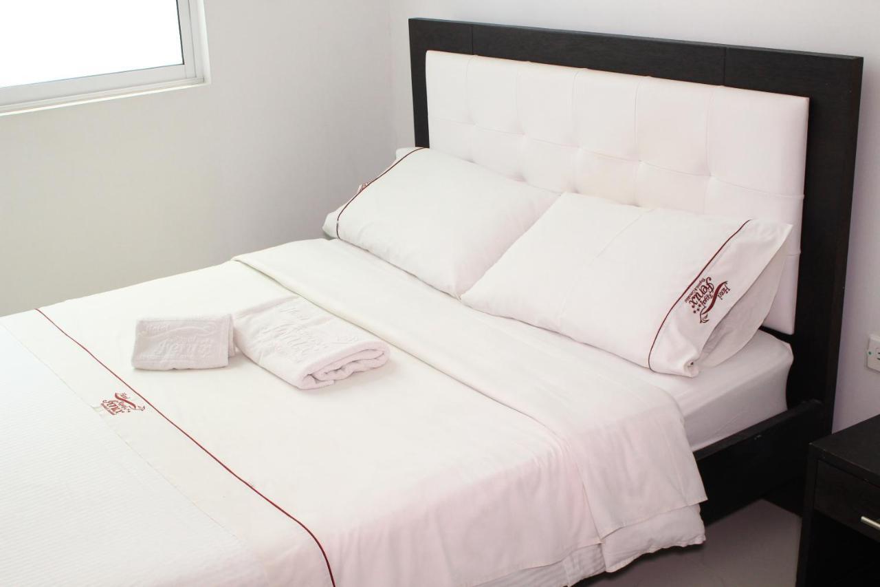 Hotel Royal Fenix Yopal Zimmer foto